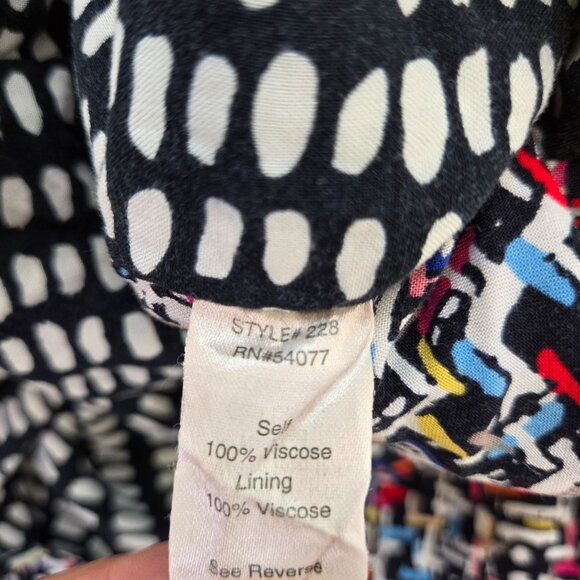 Cabi 100% Viscose Reversible Faux Wrap Graphic Print Mini Skirt Size Large (est) - Picture 8 of 8